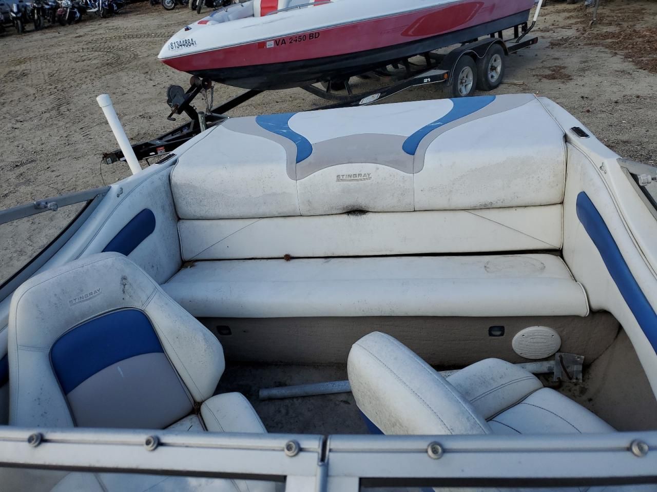 2007 Stingray Boat With Trailer
