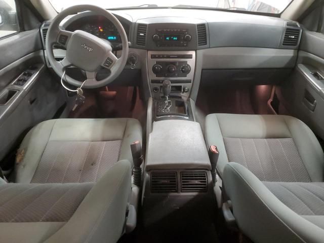 2006 Jeep Grand Cherokee Laredo