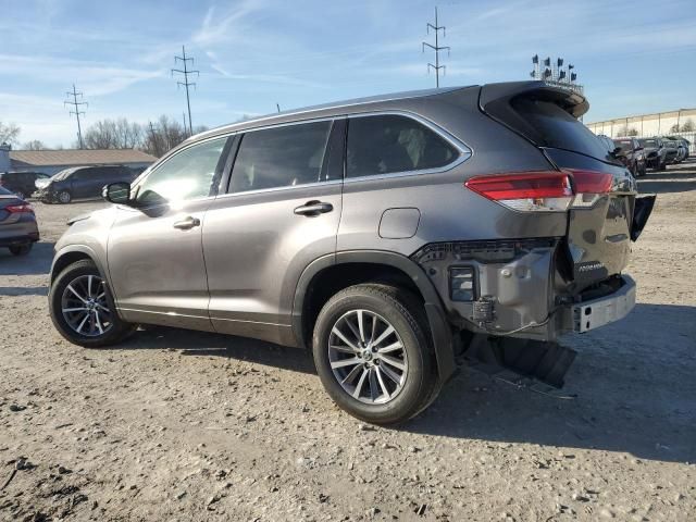 2018 Toyota Highlander se