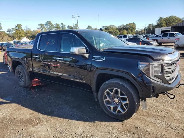 2022 GMC Sierra K1500 SLT