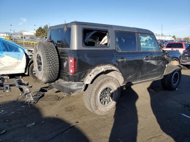 2022 Ford Bronco Base