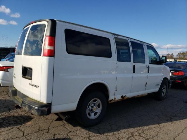 2003 Chevrolet Express G2500