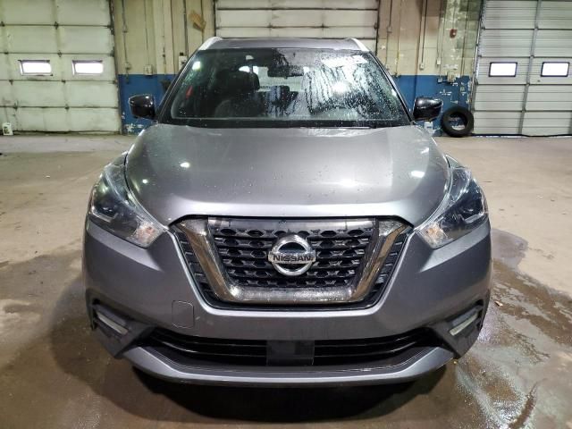 2020 Nissan Kicks SR