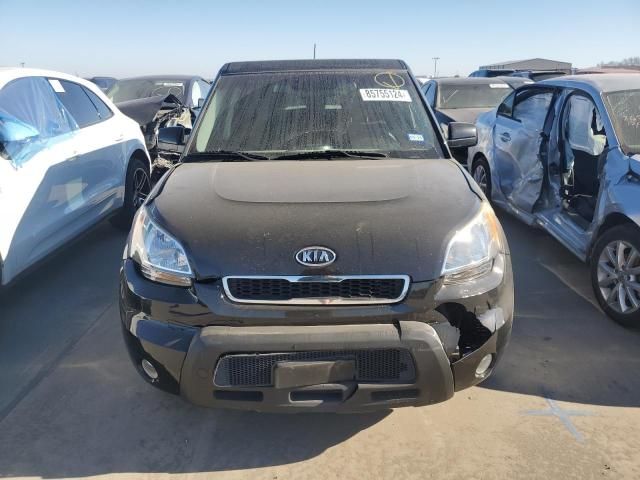 2010 KIA Soul +