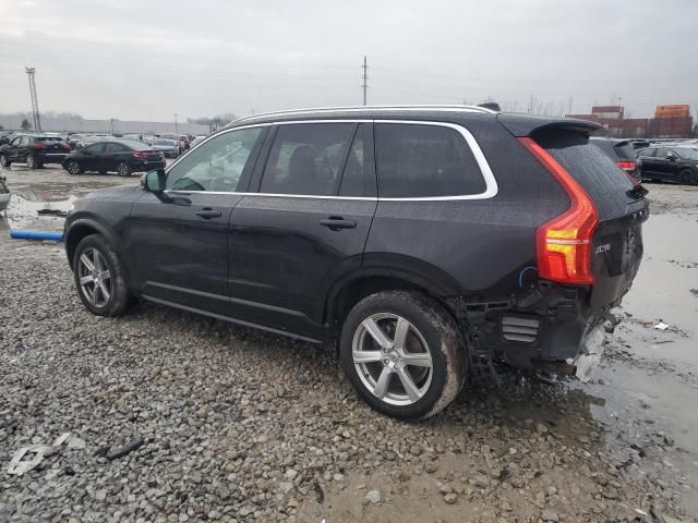 2020 Volvo XC90 T6 Momentum