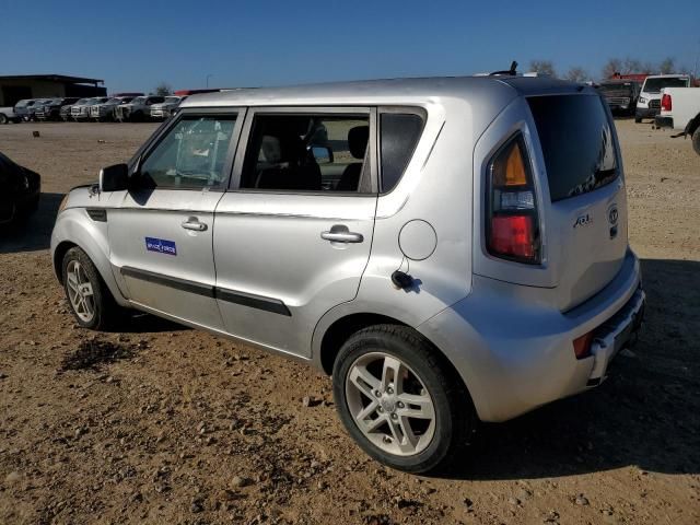 2011 KIA Soul +