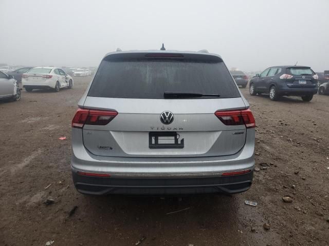 2022 Volkswagen Tiguan SE