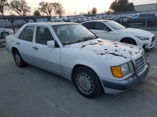 1991 Mercedes-Benz 300 E 2.6