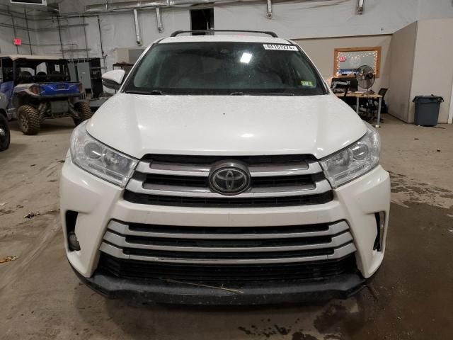 2018 Toyota Highlander LE