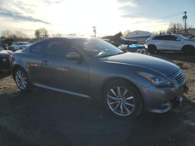 2011 Infiniti G37