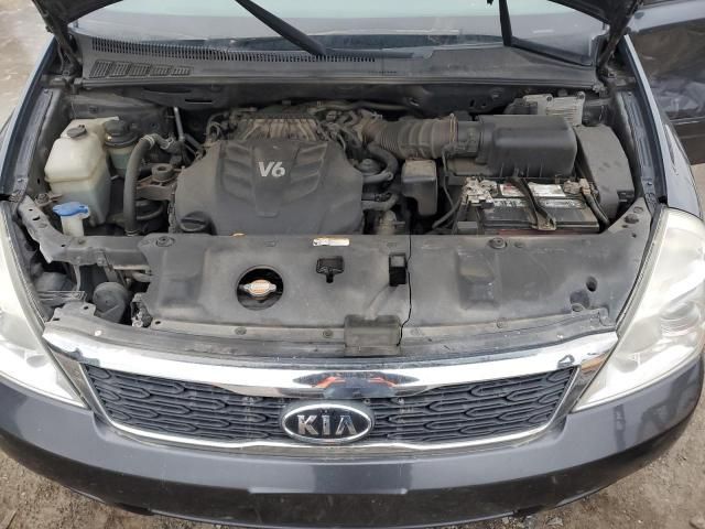 2012 KIA Sedona LX