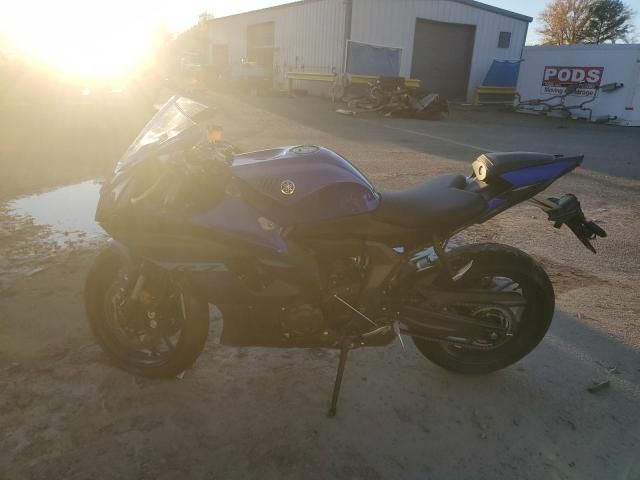 2024 Yamaha YZFR7