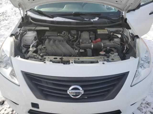 2013 Nissan Versa S