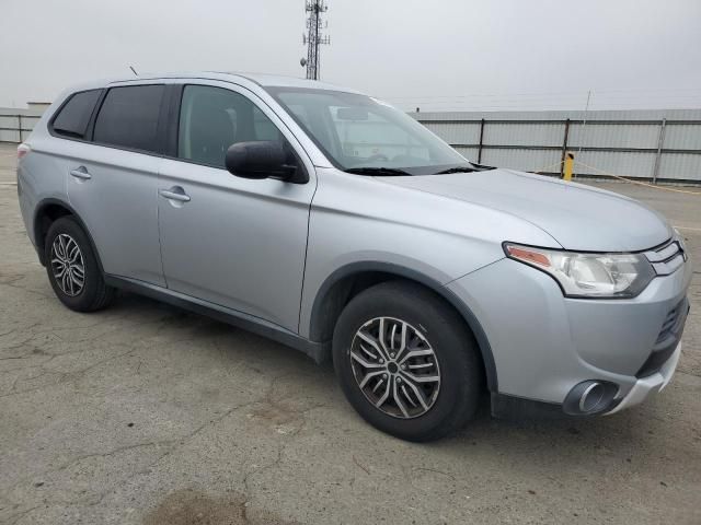 2015 Mitsubishi Outlander ES