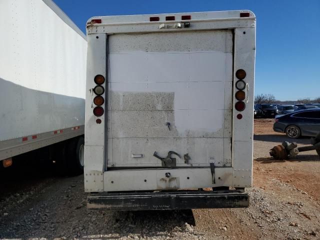 2004 Freightliner Chassis M Line WALK-IN Van