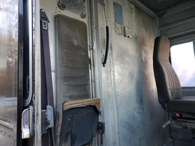 2009 Freightliner Chassis M Line WALK-IN Van