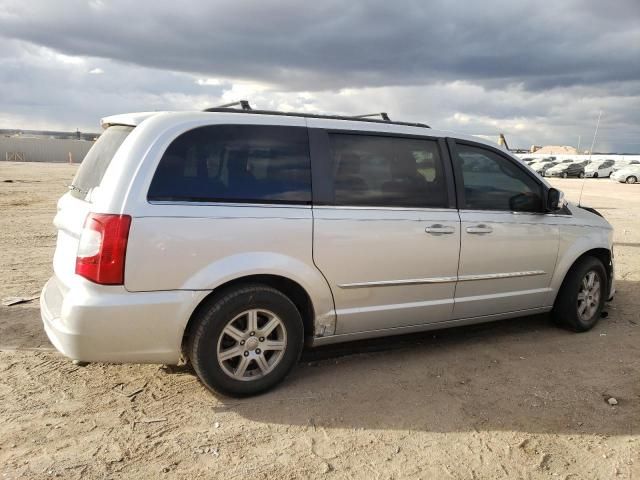 2012 Chrysler Town & Country Touring L