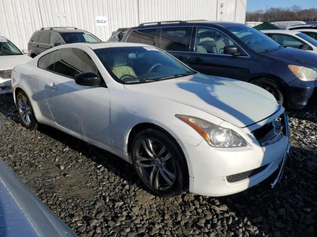 2010 Infiniti G37