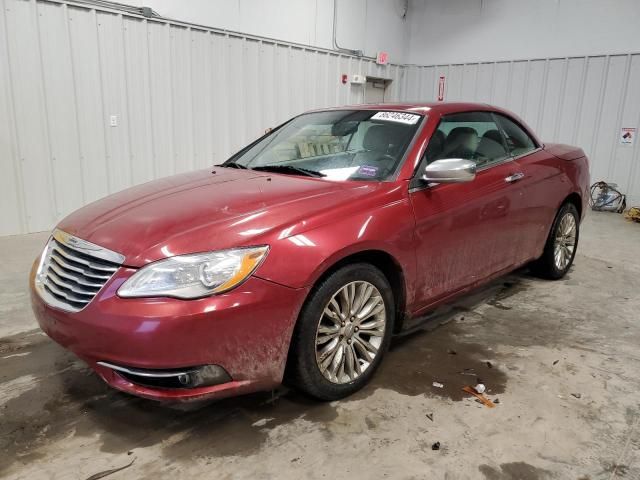 2013 Chrysler 200 Limited