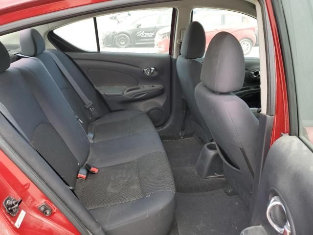 2013 Nissan Versa S