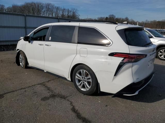 2023 Toyota Sienna XSE