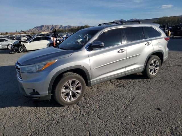 2016 Toyota Highlander LE