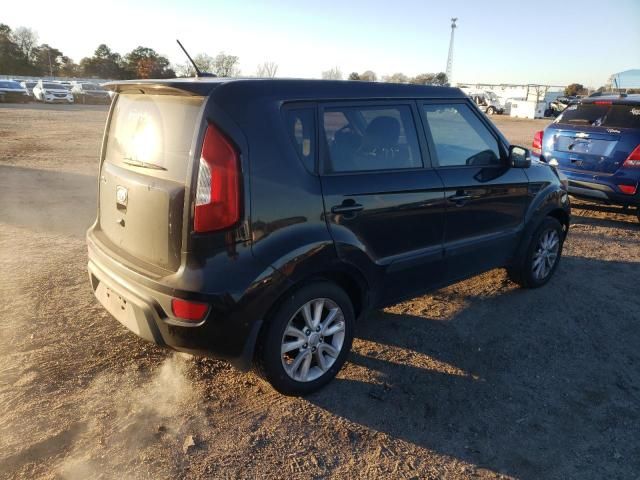 2012 KIA Soul +