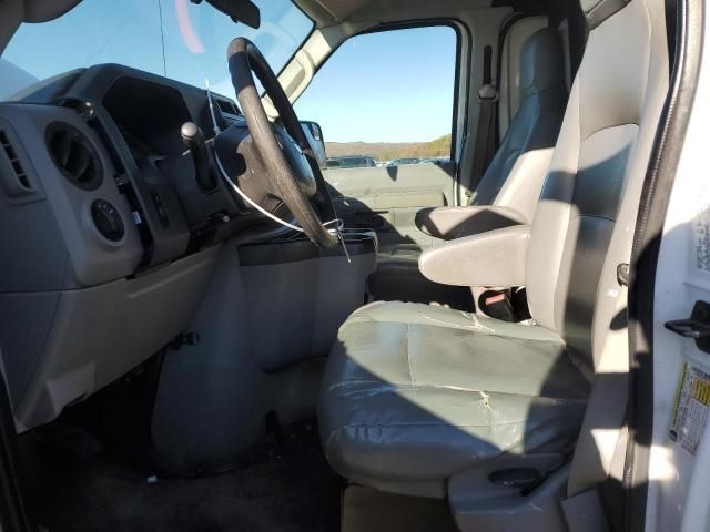 2011 Ford Econoline E250 Van