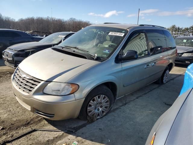 2007 Chrysler Town & Country LX