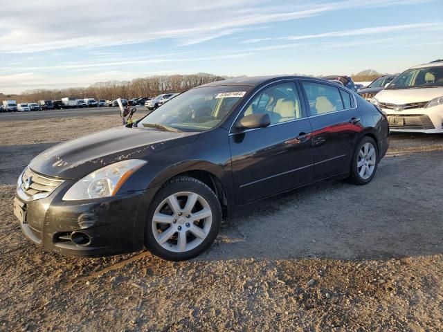 2010 Nissan Altima Base