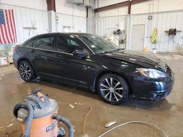 2014 Chrysler 200 Touring