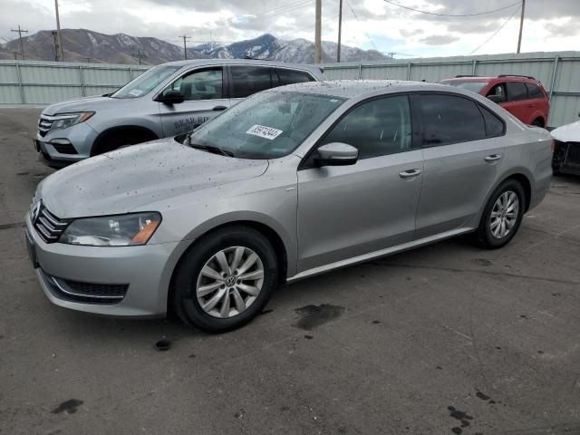 2013 Volkswagen Passat S