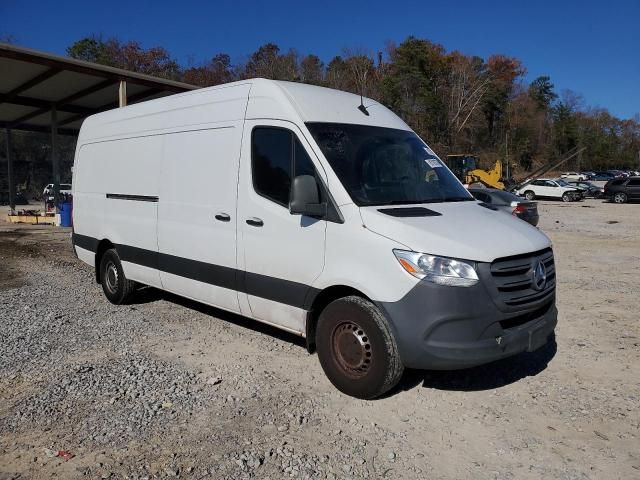 2021 Mercedes-Benz Sprinter 2500