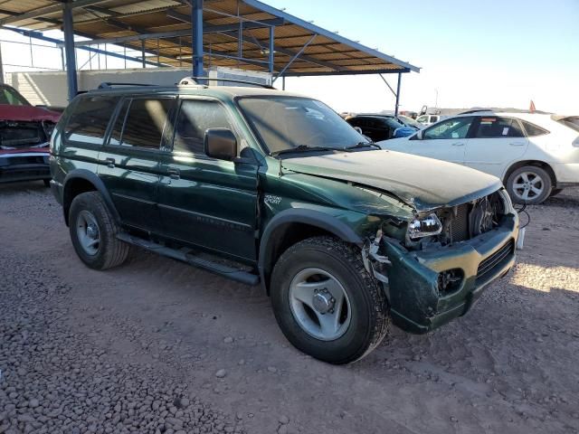 2000 Mitsubishi Montero Sport LS