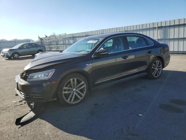 2017 Volkswagen Passat R-Line