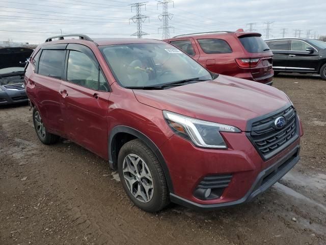 2022 Subaru Forester Premium