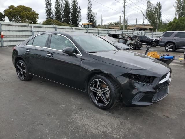 2022 Mercedes-Benz A 220 4matic