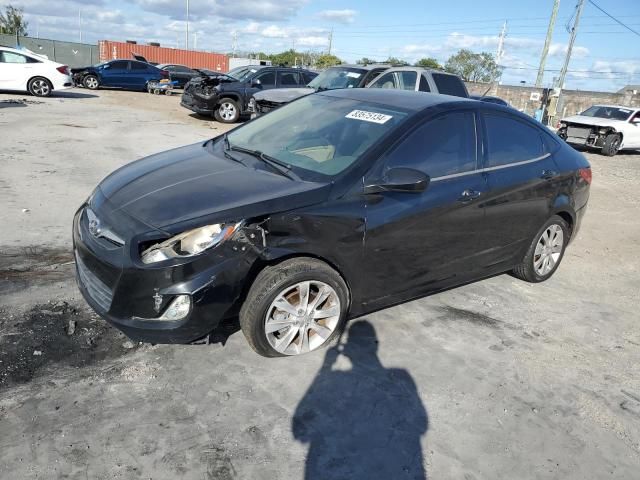 2012 Hyundai Accent GLS