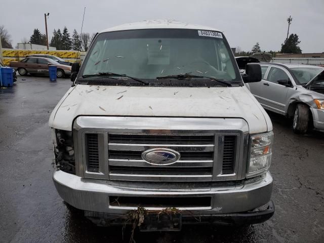 2014 Ford Econoline E250 Van
