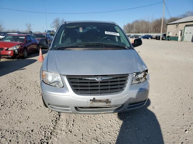 2005 Chrysler Town & Country