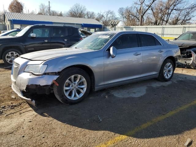 2015 Chrysler 300 Limited