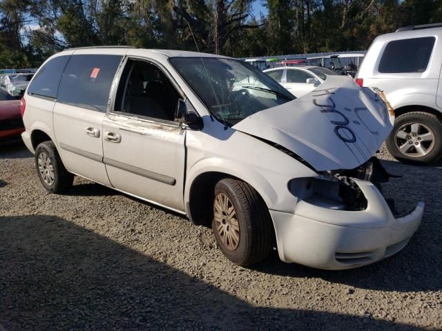 2007 Chrysler Town & Country LX