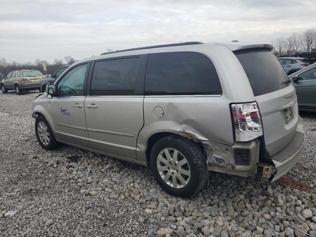 2012 Chrysler Town & Country Touring