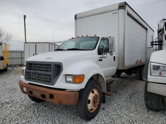 2001 Ford F650 Super Duty