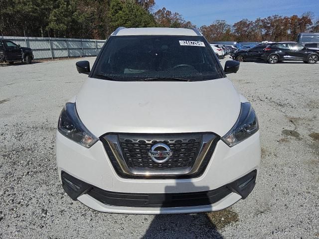 2020 Nissan Kicks SR