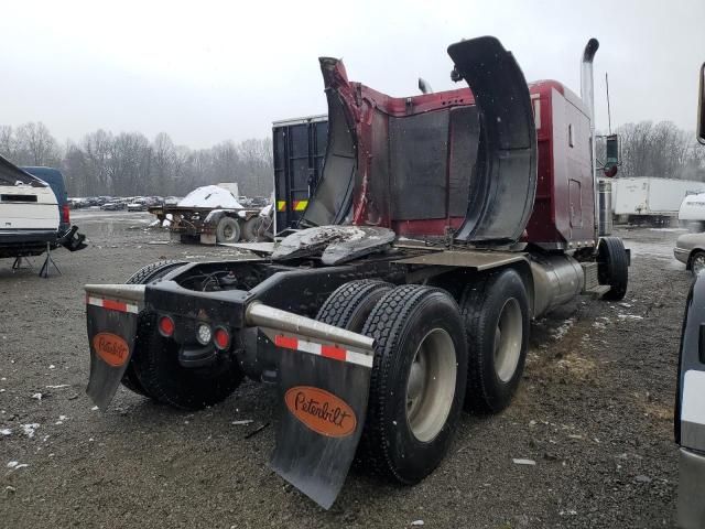 2001 Peterbilt 379