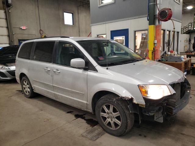 2010 Chrysler Town & Country Touring