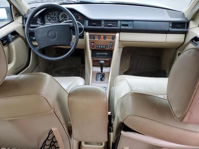 1987 Mercedes-Benz 300 E