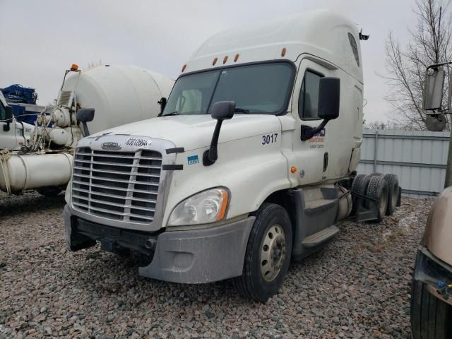 2016 Freightliner Cascadia 125