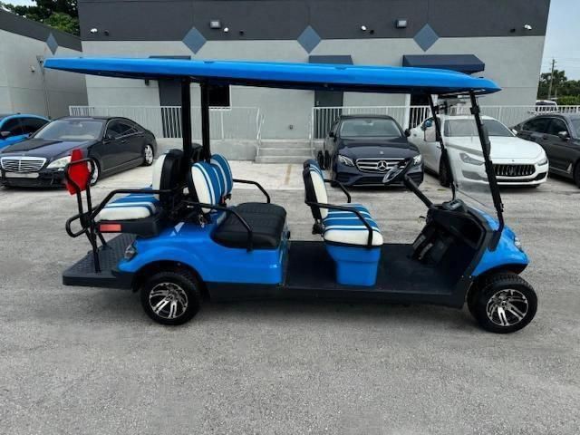 2023 Icon Golfcart